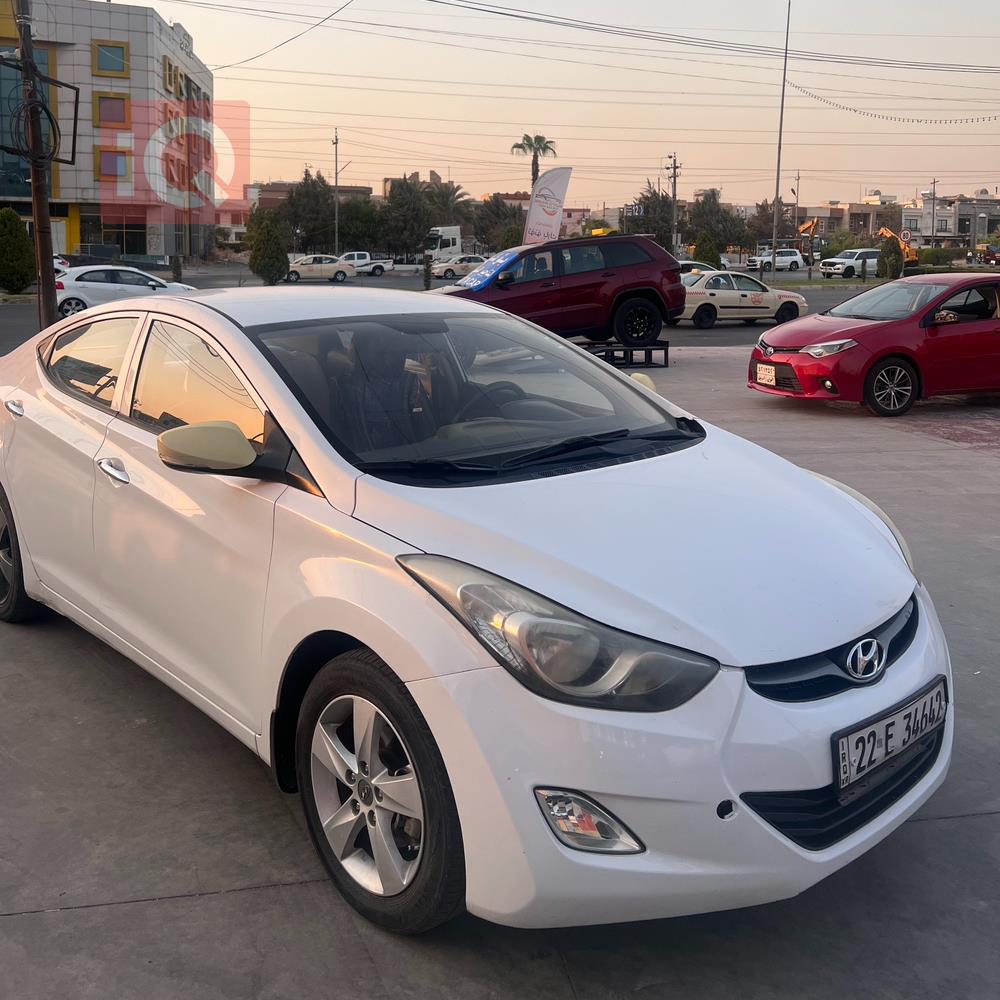 هیوندای ئەلەنترا
